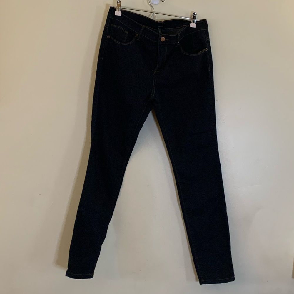 Forever 21 Denim Ankle Jeans Size 31 indigo
